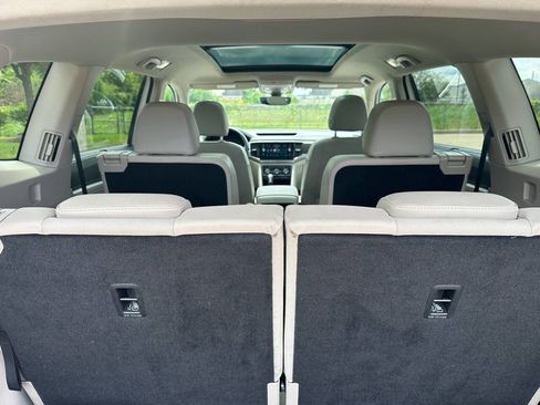 Used 2020 Volkswagen Atlas SEL image 17