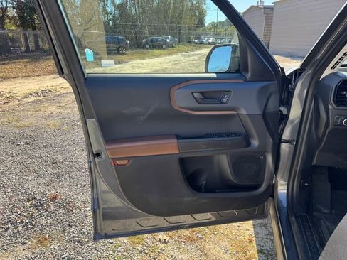 Used 2022 Ford Bronco Sport Outer Banks w/ Tech Package image 15