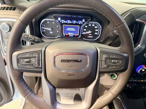 Used 2021 GMC Sierra 2500 Denali w/ Denali Ultimate Package image 9
