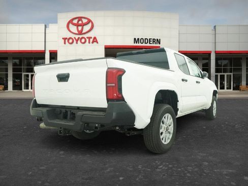 New 2026 Toyota Tacoma SR image 14