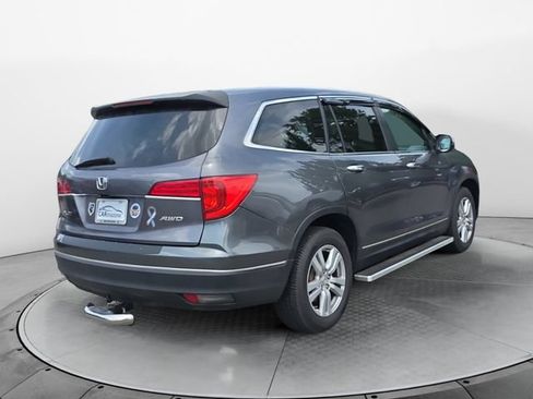 Used 2016 Honda Pilot LX image 5