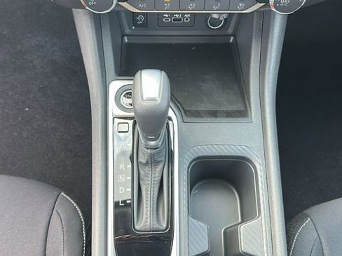 New 2025 Nissan Sentra SV image 20