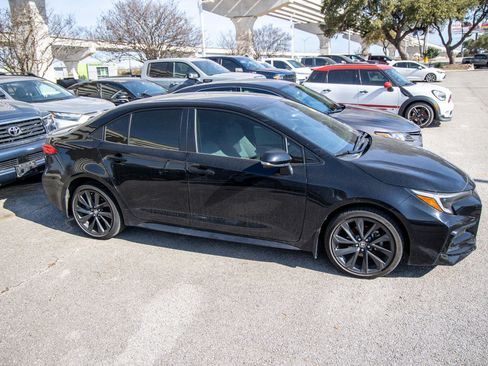 Certified 2024 Toyota Corolla SE image 7