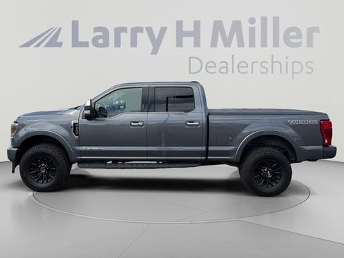 Certified 2021 Ford F350 Platinum w/ Tremor Off-Road Package AWD/4WD image 2
