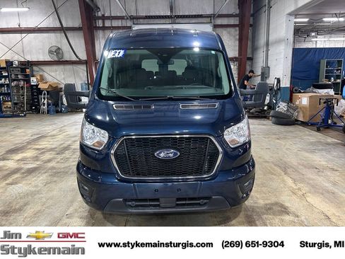 Used 2021 Ford Transit 350 XLT RWD image 11