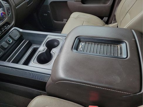 Used 2019 Chevrolet Silverado 2500 LTZ w/ Duramax Plus Package image 20