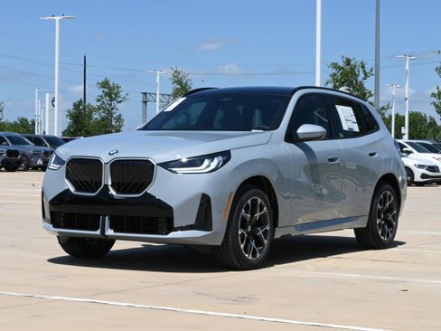 New 2026 BMW X3 xDrive30i w/ M Sport Package AWD/4WD image 3