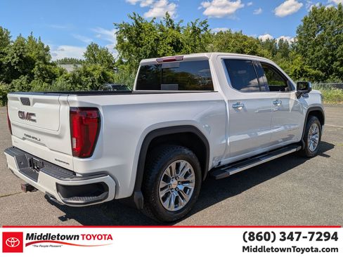 Used 2021 GMC Sierra 1500 Denali AWD/4WD image 3
