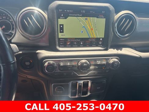Used 2021 Jeep Wrangler Unlimited Sahara AWD/4WD image 9