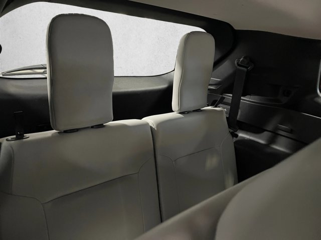 Used 2025 Mitsubishi Outlander SEL FWD image 21