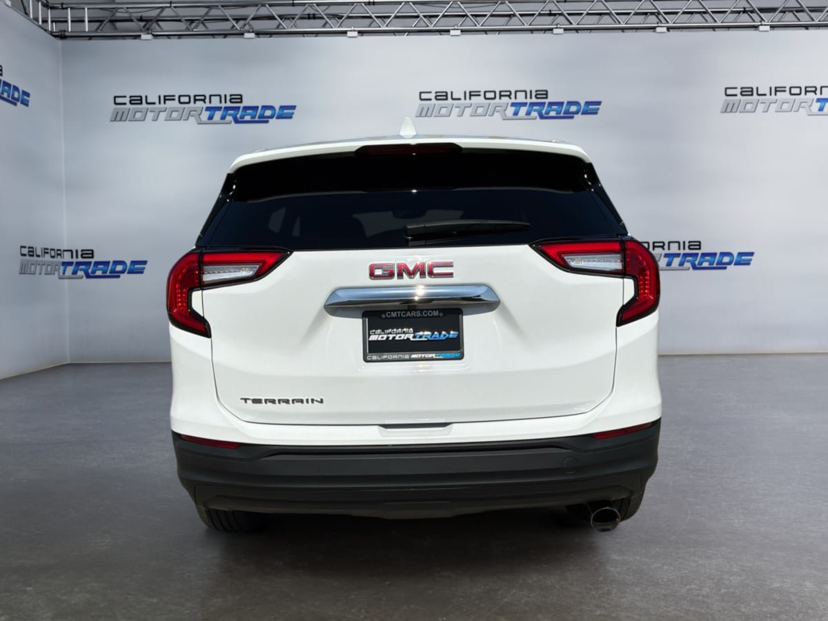 Used 2022 GMC Terrain SLE FWD image 6