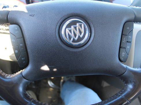 Used 2009 Buick Lucerne CXL w/ Driver Confidence Package image 14