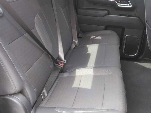 Used 2025 Chevrolet Silverado 1500 LT AWD/4WD image 8