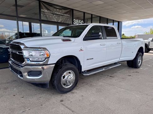 Used 2020 RAM 3500 Big Horn AWD/4WD image 1