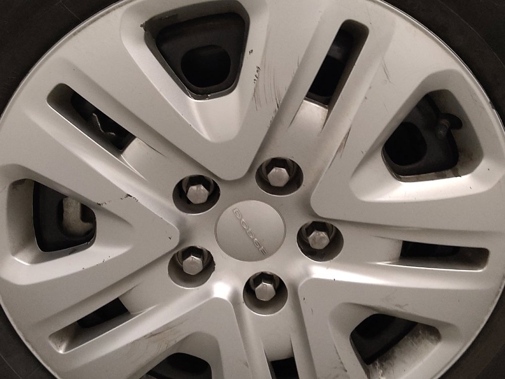 Used 2018 Dodge Journey SE w/ Popular Equipment Group FWD image 31