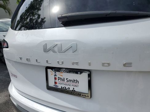 Used 2024 Kia Telluride SX Prestige AWD/4WD image 7