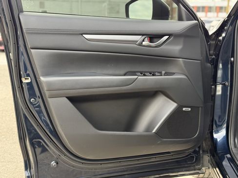 Used 2019 MAZDA CX-5 Touring image 12