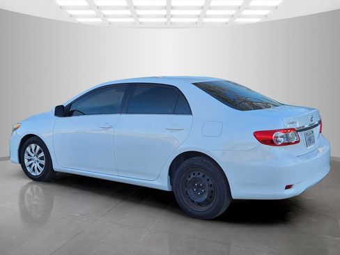 Used 2013 Toyota Corolla image 5