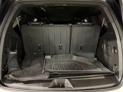 Used 2023 GMC Yukon Denali w/ LPO, Floor Liner Package AWD/4WD image 41