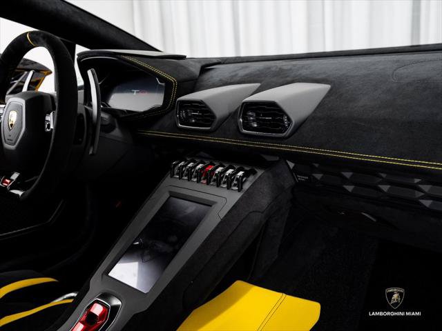 Used 2023 Lamborghini Huracan STO RWD image 48