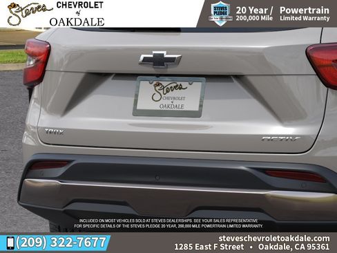 New 2026 Chevrolet Trax ACTIV w/ Sunroof Package FWD image 14