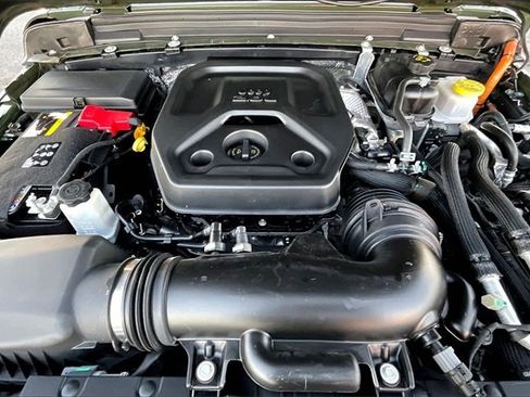 Used 2024 Jeep Wrangler High Altitude image 9