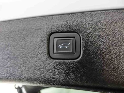 Used 2024 Chevrolet Blazer LT w/ LPO, Floor Liner Package FWD image 27