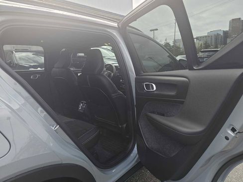 Certified 2026 Volvo XC40 B5 Ultra w/ Climate Package image 14