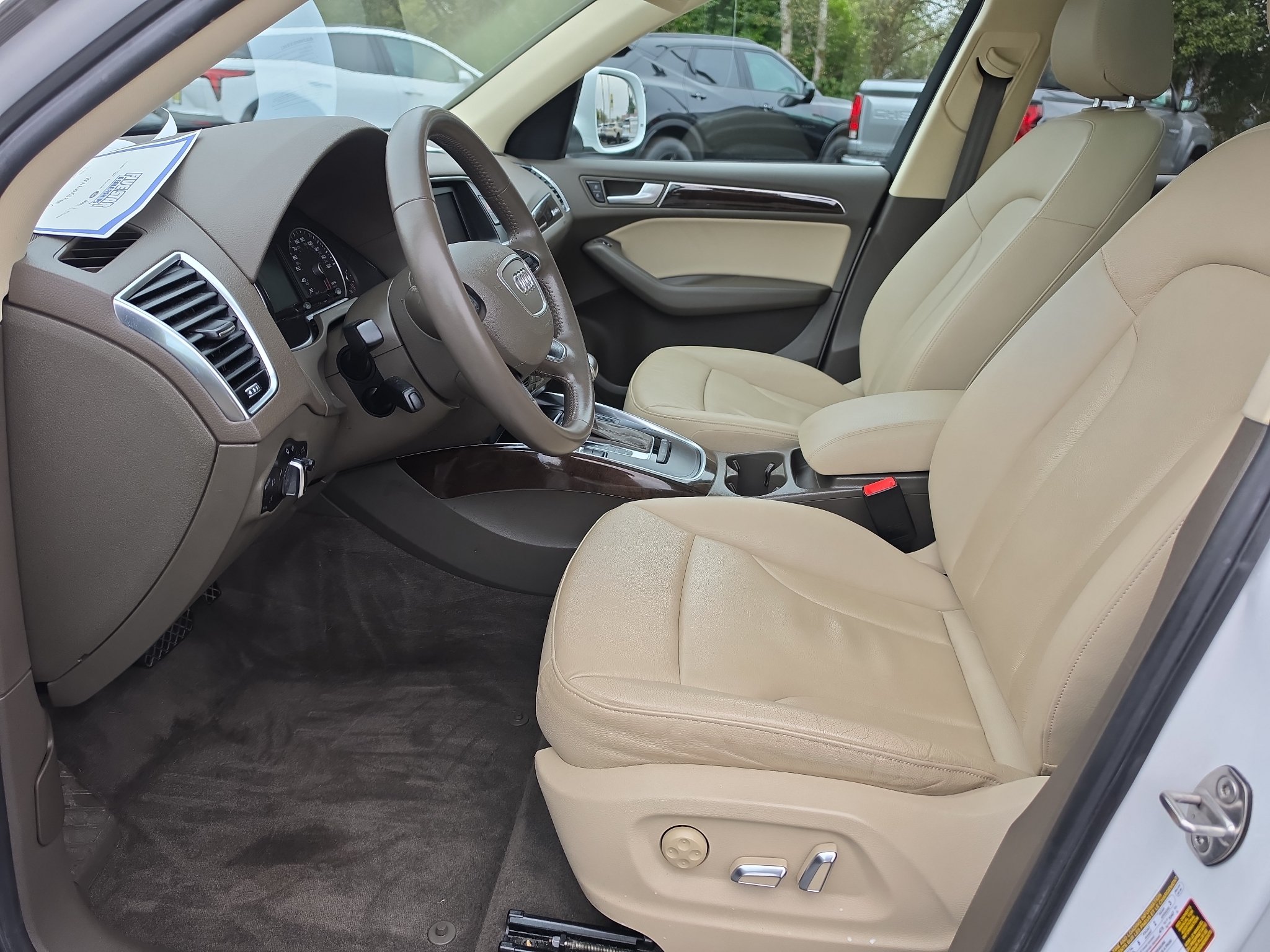 Used 2014 Audi Q5 2.0T Premium w/ Lighting Package AWD/4WD image 16