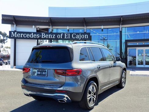 New 2026 Mercedes-Benz GLB 250 image 3