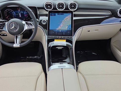 New 2026 Mercedes-Benz GLC 300 image 13