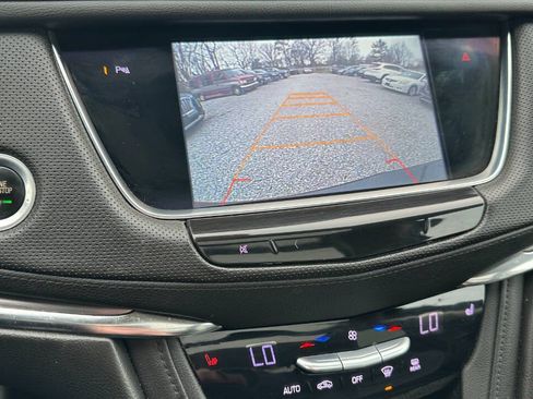 Used 2017 Cadillac XT5 Luxury AWD/4WD image 24