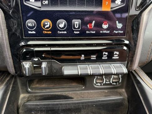 Used 2020 RAM 1500 Limited image 13