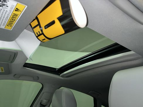 Certified 2024 Acura Integra FWD image 24