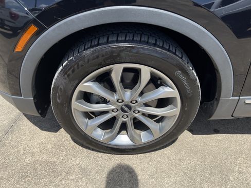 Used 2019 Lincoln MKC Select w/ Select Plus Package FWD image 11