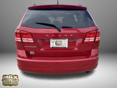Used 2018 Dodge Journey SE w/ Connectivity Group FWD image 7