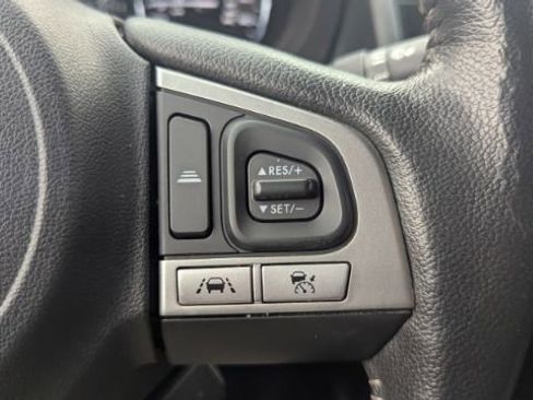 Used 2017 Subaru Forester 2.5i Touring image 26