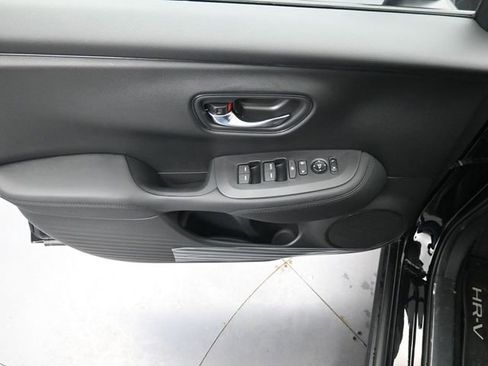 New 2026 Honda HR-V LX image 23