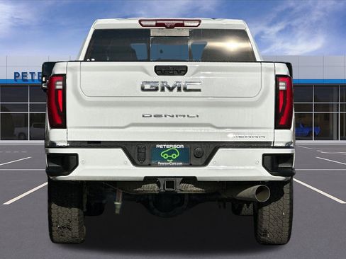 Used 2024 GMC Sierra 3500 Denali Ultimate image 5