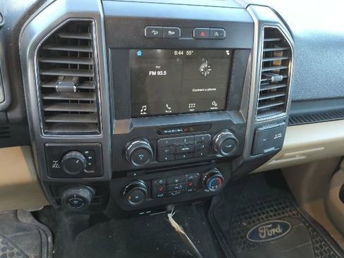 Used 2018 Ford F150 XLT w/ Equipment Group 302A Luxury image 7