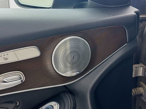 Used 2019 Mercedes-Benz GLC 300 image 19