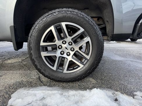 Used 2019 Chevrolet Silverado 1500 LT Trail Boss image 6