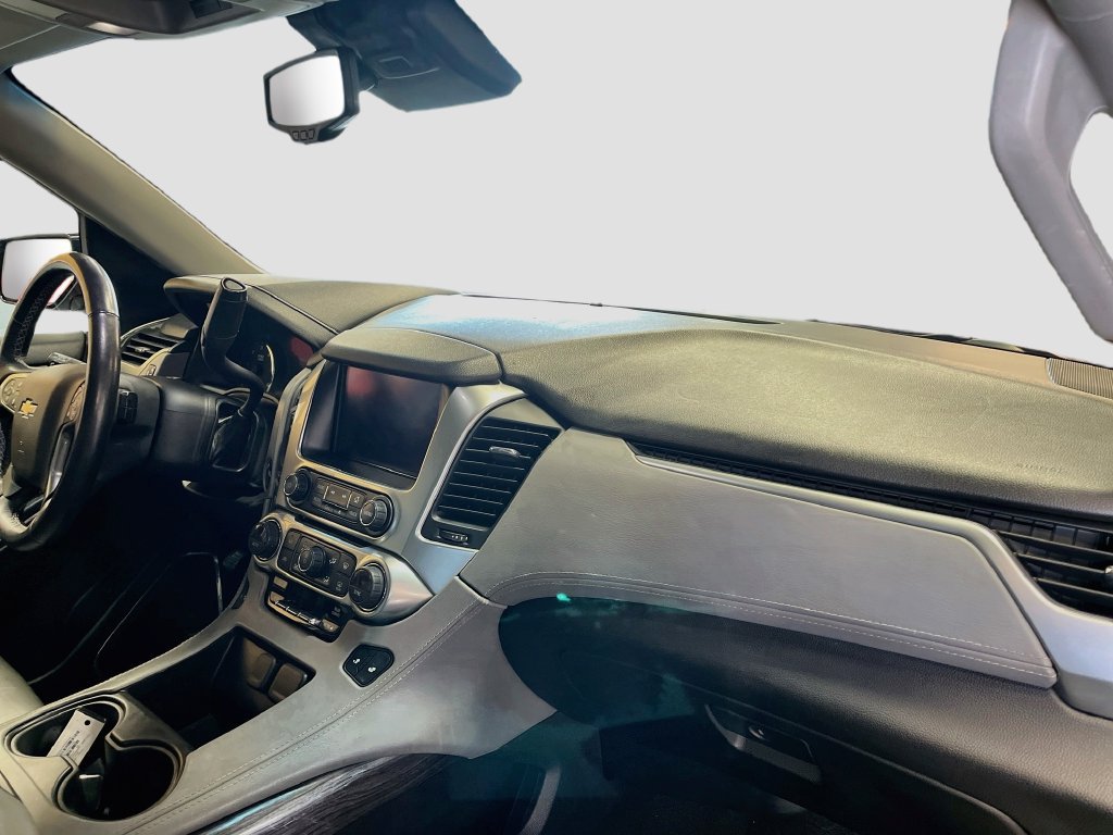 Used 2017 Chevrolet Suburban LT AWD/4WD image 33