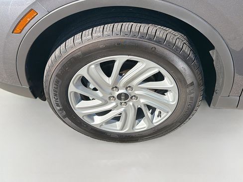 Used 2024 Lincoln Corsair FWD image 37