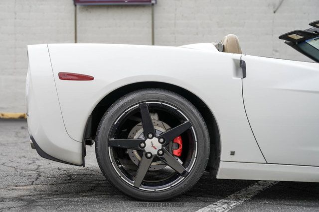 Used 2006 Chevrolet Corvette Convertible w/ Preferred Equipment Group RWD image 10