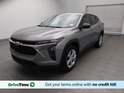 Used 2025 Chevrolet Trax LS