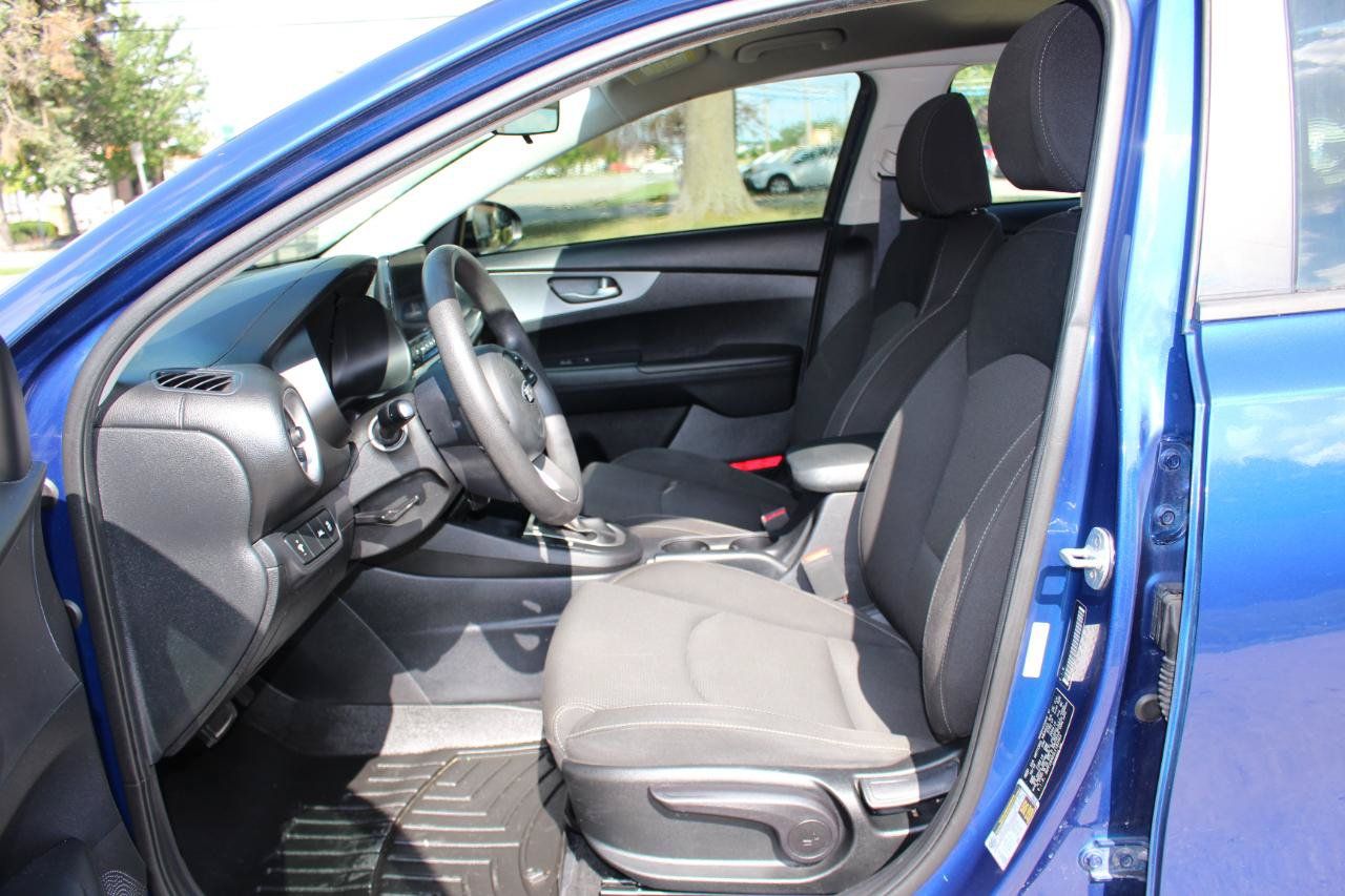 Used 2020 Kia Forte LXS FWD image 14