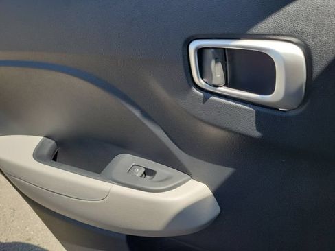 New 2026 Hyundai Venue SEL FWD image 25
