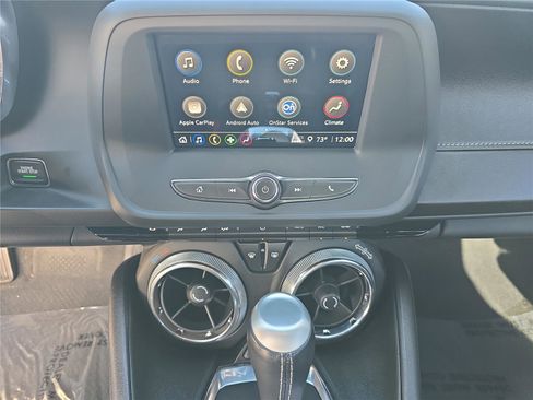 Used 2022 Chevrolet Camaro LT image 14