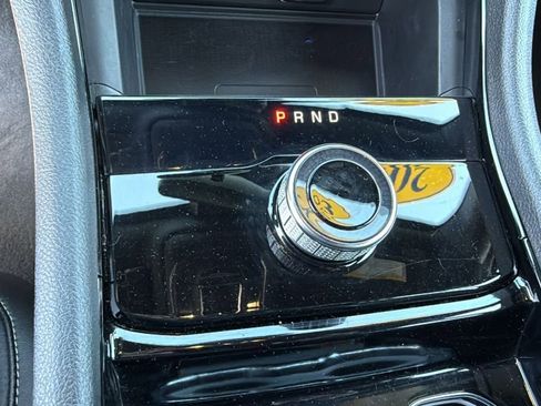 Used 2023 Jeep Grand Cherokee Altitude image 19